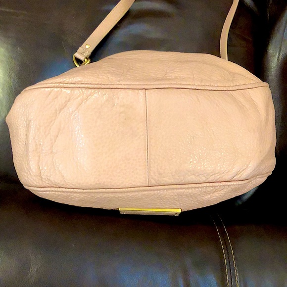 MARC JACOBS Mauve Dusty Rose Tumbled Leather Adjustable Strap Shoulder Bag - Picture 8 of 17